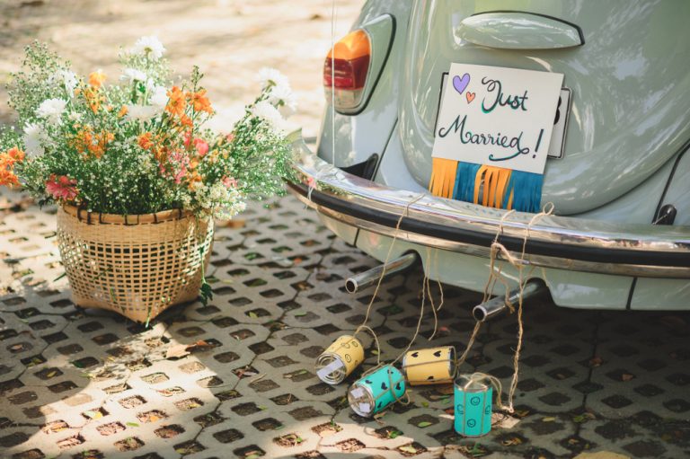 13 Unique Wedding Car Decoration Ideas | Nuptials