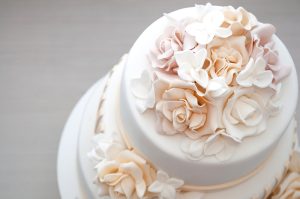 The Ultimate Wedding Cake Guide | Nuptials